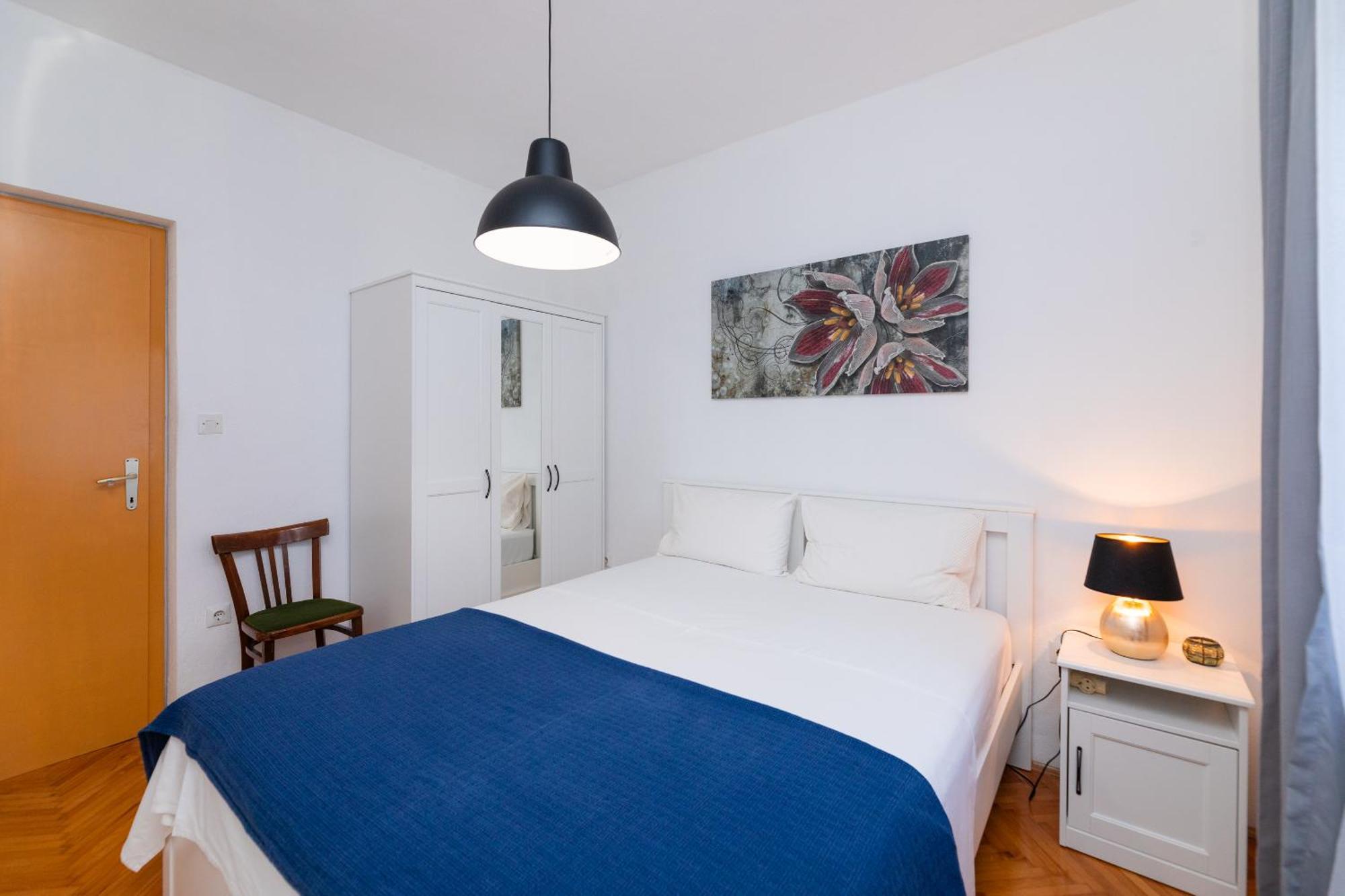 Apartments Martic Supetar Exterior photo